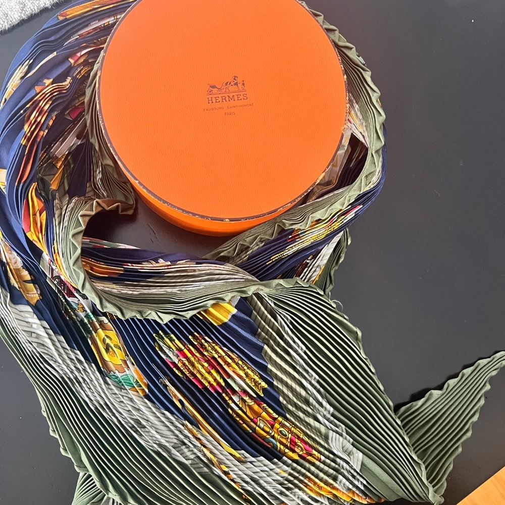 Hermes pleated scarf